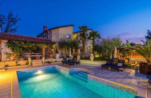 Beautiful Apartment In Porec - Foto 26