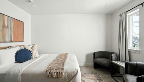 Kerns Studio - Near Coffee Dining & Transit - Photo 2