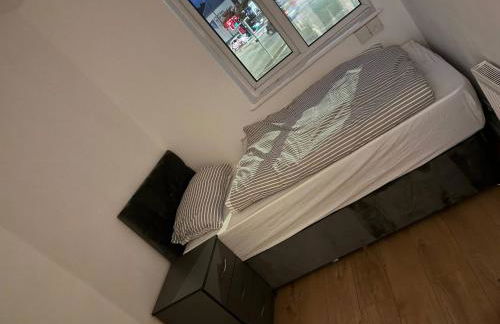 Modern 2 Bedroom Maisonette - Foto 38