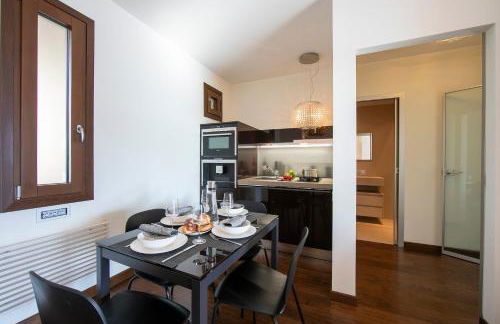 Panorama Fantastico Apt Pool & Beach - Happy Rentals - Foto 13