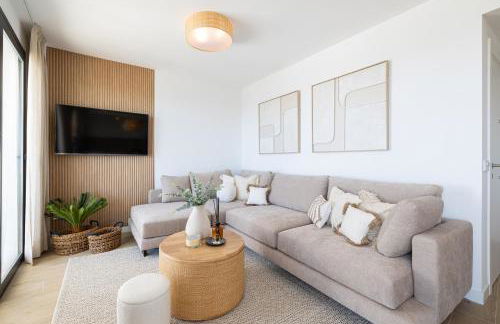 Luxury Penthouse Duplex ONE80 by AORA STAY - Photo 6