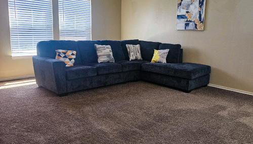 Cozy Four Bedroom Residence in Converse - Foto 4