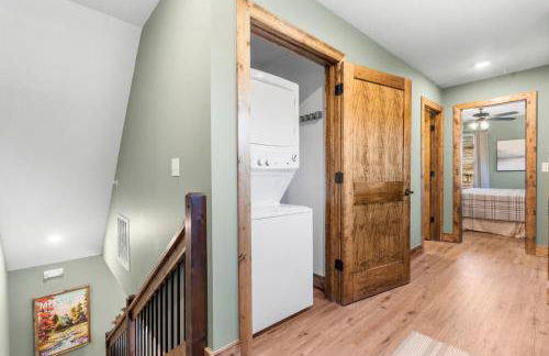 New Cabin at Tall Timbers! Free Tickets! Indoor and Outdoor Pools! - Foto 15