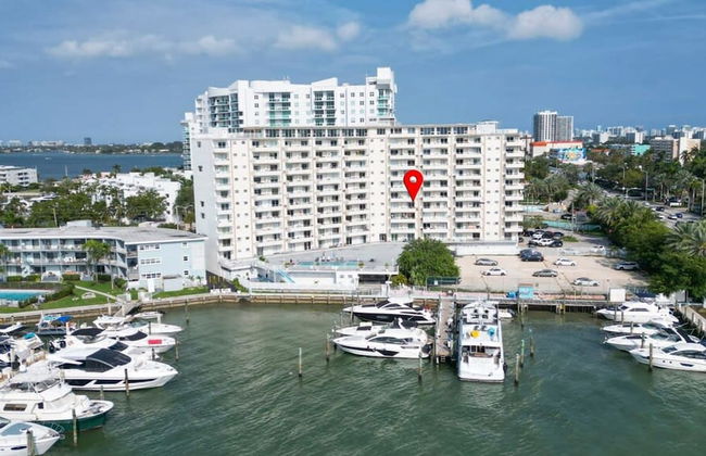 Bayshore Bliss- Cozy Space Pool Views - Foto 64