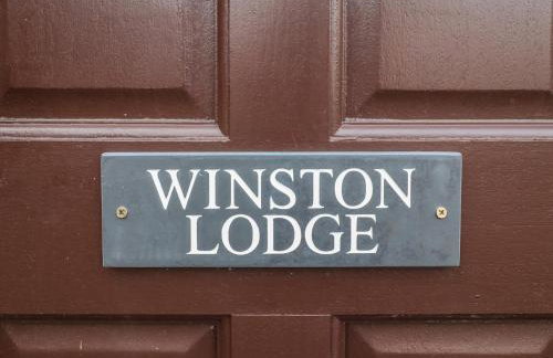Winston Lodge - Photo 3