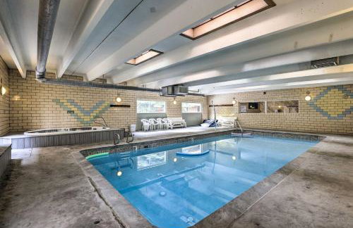 Steps to Ski Shuttle! Frisco Condo with Indoor Pool - Foto 31