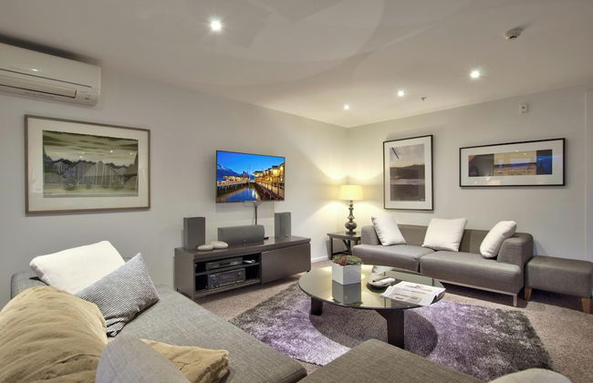 Bay View Condo by Staysouth - Photo 14