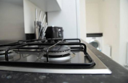 5 Swiftsure - Stunning 4 Bed Home, free parking - Foto 7