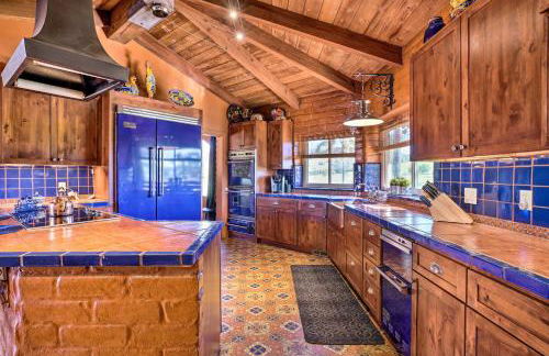 Equestrian Estate with Horse Stables and Pool! - Foto 13