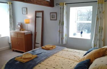 Middlehope Cottage - Photo 9