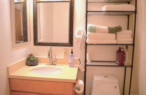 Modern 3 Bedroom Suite with AC for Family and Work group - Photo 25