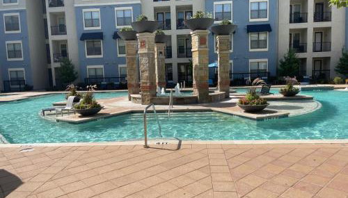 Convenient Spacious 2Bed 2Bath - Foto 1