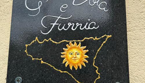 Gira Vota e Furria - Foto 1