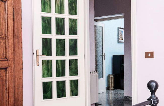 Lush Garden Steps Away from Great Park - Foto 5