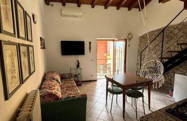 Mansarda con balcone nel cuore di Brenzone sul Garda - Foto 3