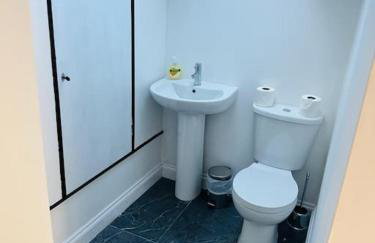 The Old Workshop at Hollins Lodge - Foto 16