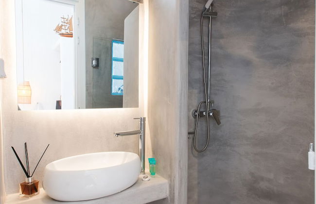 Sea Blue Venices Houses - Photo 27