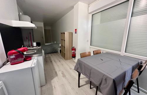 001 T2 Immeuble Persévérance - Foto 14