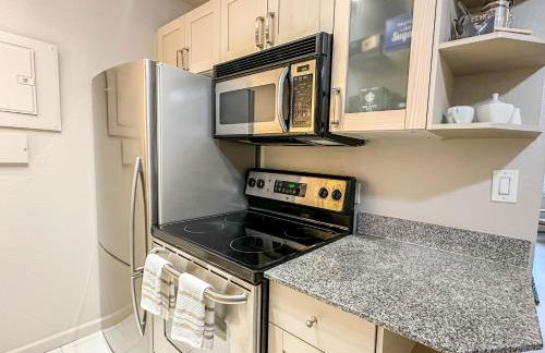 2BR Downtown Convention Center Near Attractions - Foto 16