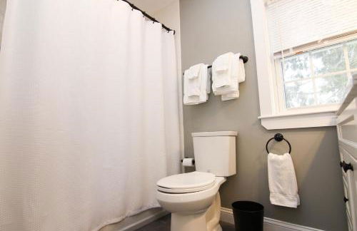 Two Bedroom with Lake View - Foto 16