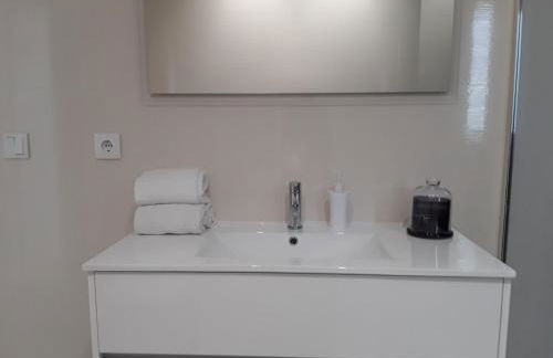 VIANA é AMOR apartamento no centro histórico - Foto 15