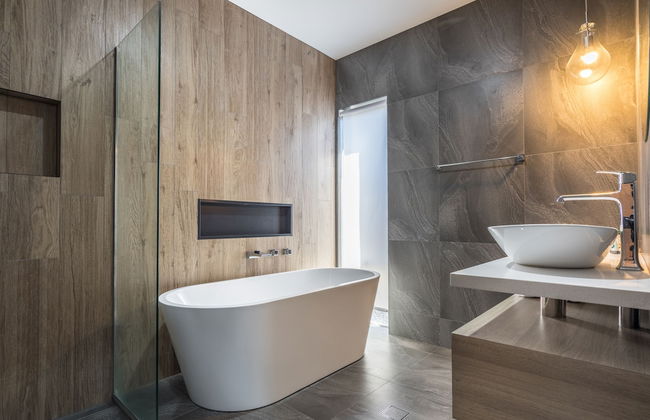 Luxe Home by the BnB Collection - Photo 19