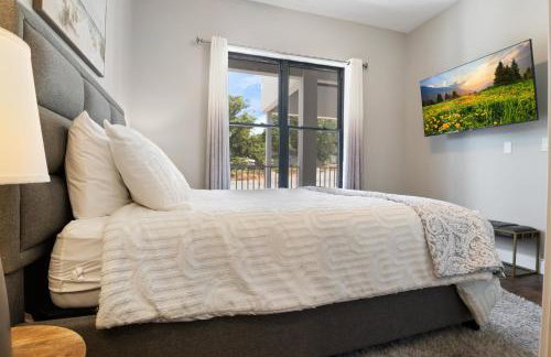 Amazing Top Floor Condo at Topsider Resort Community - Photo 28