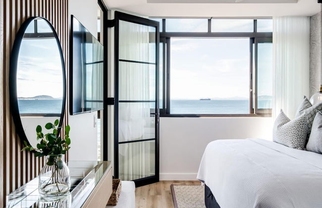 Magical Apartment w Uninterrupted Ocean Views Mouille Views - Photo 19