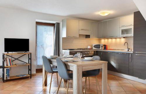 Tra Montagna e Città - Aosta - Foto 8