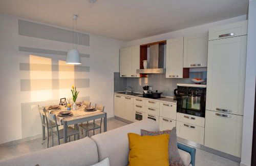 Sunset Penthouse - Photo 7