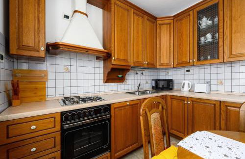 Spacious Apartment in Markoci - Foto 14