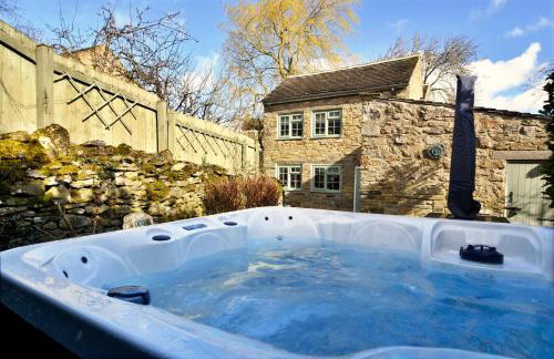 Finest Retreats - Stable Cottage - Photo 1