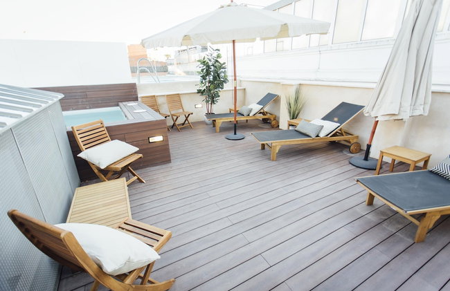 One&Lux Byron Suites - Foto 1