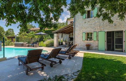 Rustic villa Zvonar with pool in Motovun - Foto 3
