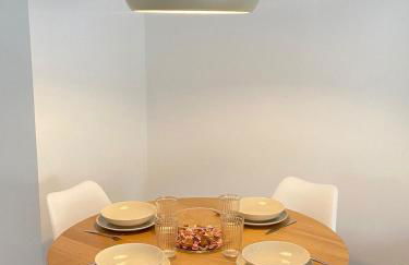 Centrally located and modern apartment - Photo 5