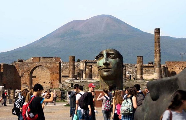 Visit Mt Vesuvius & Pompei all inclusive - Photo 3