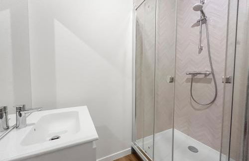 Pépites rares en bord d'Allier, découvrez trois T1 rénovés, proches Vichy et Saint-Yorre, transports, thermes et toutes commodités - Foto 21