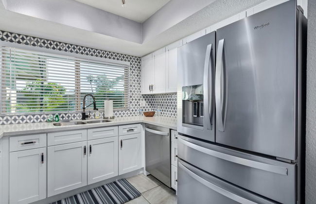 Palm Tree Paradise Heated spa Pool Firepit - Foto 18