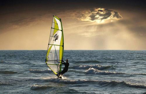 LA VERRIÈRE. Les Locations ISAHORA c'est aussi plusieurs appart' de Standing à 2 pas du Château d'Eu, des Falaises du Tréport, de MERS les Bains et aux portes de la BAIE DE SOMME - Foto 48