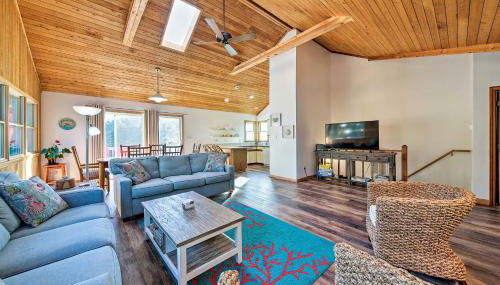 Bright Southern Shores Family Home Less Than 1 Mi to Beach - Foto 4