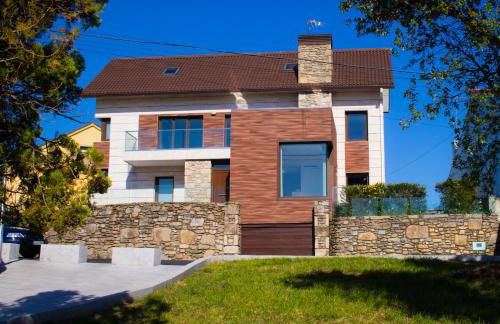 CASA FEITIÑA: vistas al mar, moderna y funcional - Foto 1