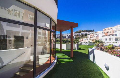 Samara Resort Gym Spa Jacuzzi Pools Marbella - Foto 43
