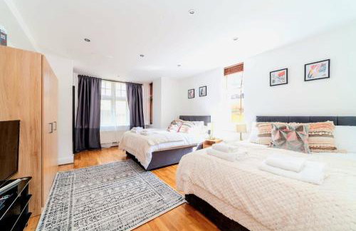 Modern 3 beds Apartment with private garden, Battersea, Central LDN - Foto 1