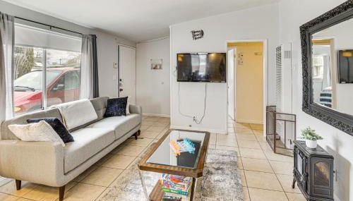 Work, Play and Relax Home with Yard in Lancaster! - Foto 5