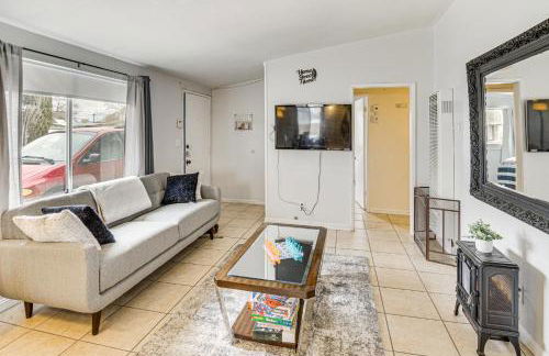 Work, Play and Relax Home with Yard in Lancaster! - Foto 5