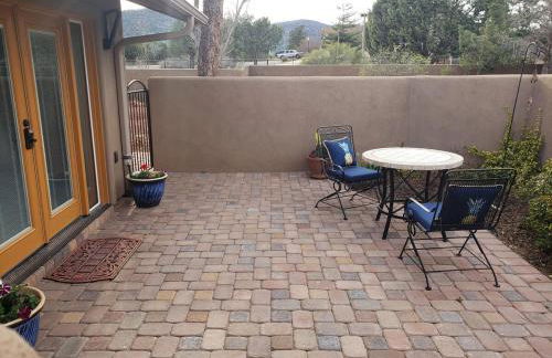 Robin's Red Rock Getaway Suite A - Foto 18