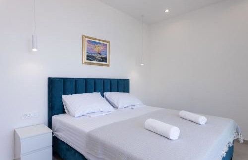 Familiy Villa Navis with heated pool - Photo 75