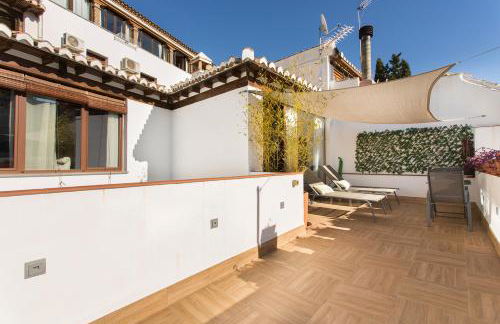 Apartamento con terraza y cochera Albaycin - Foto 7
