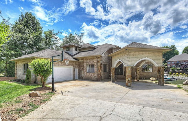 Island Point by Avantstay Sleeps 18 Dock - Foto 11