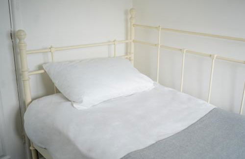 Rent Entire Calmhaven Apartment - Foto 5